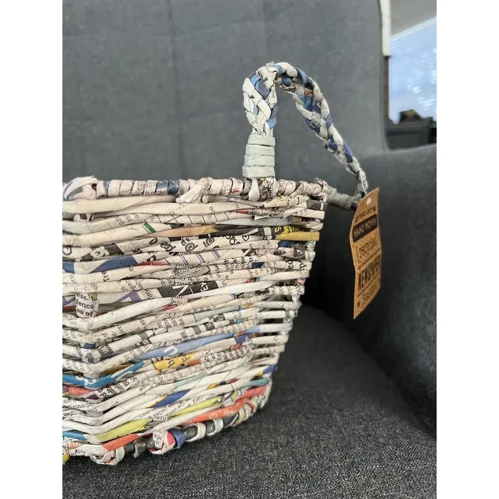 NWT Trader Joe’s Basket Recycled Newspaper Hand Woven Boho 16x12 Metal Frame